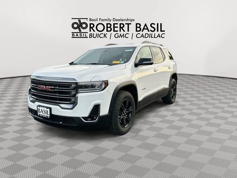 Used 2023 GMC Acadia AT4 w/ Preferred Package AWD/4WD image 4