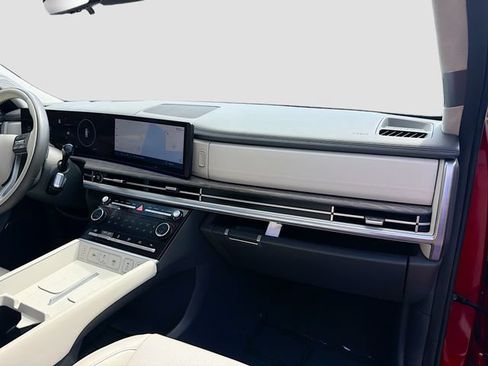 Used 2024 Hyundai Santa Fe Calligraphy FWD image 29
