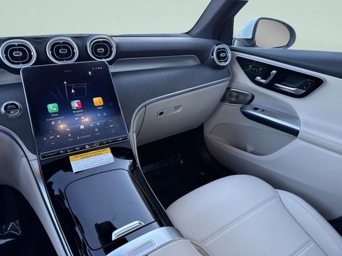 New 2026 Mercedes-Benz GLC 300 GLC 300 image 35