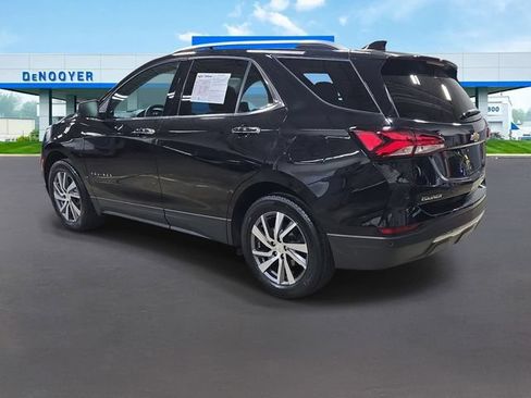 Used 2024 Chevrolet Equinox Premier AWD/4WD image 10
