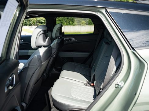 Used 2023 Kia Sportage X-Pro AWD/4WD image 19