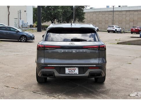 Used 2023 INFINITI QX60 Luxe w/ Cargo Package FWD image 6