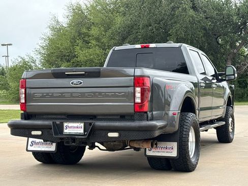 Used 2020 Ford F350 Lariat w/ Lariat Ultimate Package AWD/4WD image 9