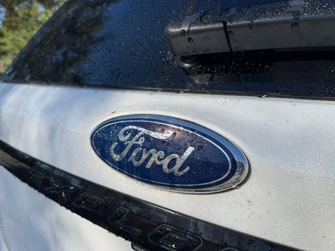 Used 2015 Ford Explorer Sport w/ Equipment Group 401A image 12