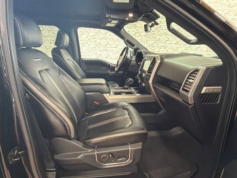 Used 2018 Ford F150 Platinum w/ Equipment Group 701A Luxury AWD/4WD image 11