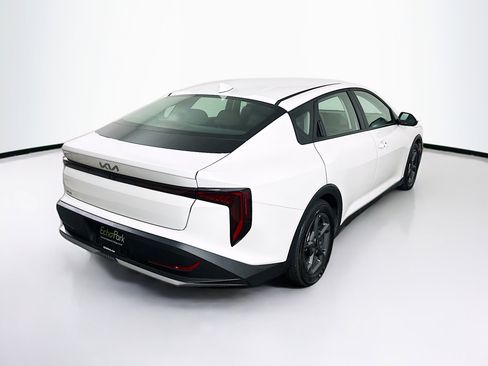 Used 2025 Kia K4 FWD image 9