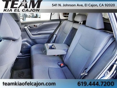 Used 2023 Toyota RAV4 LE AWD/4WD image 16