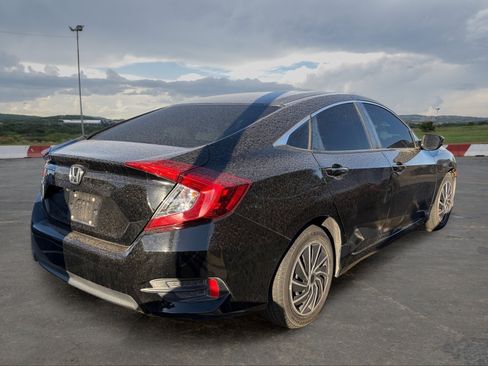 Used 2018 Honda Civic LX image 3