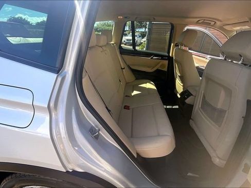 Used 2017 BMW X3 sDrive28i RWD image 25