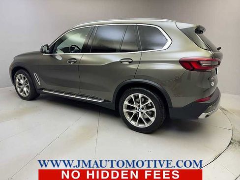 Used 2023 BMW X5 xDrive40i AWD/4WD image 3