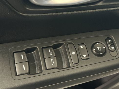Used 2024 Honda CR-V Sport image 14