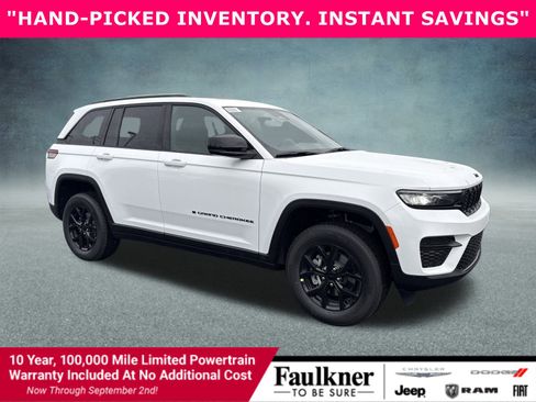 New 2025 Jeep Grand Cherokee Altitude image 1