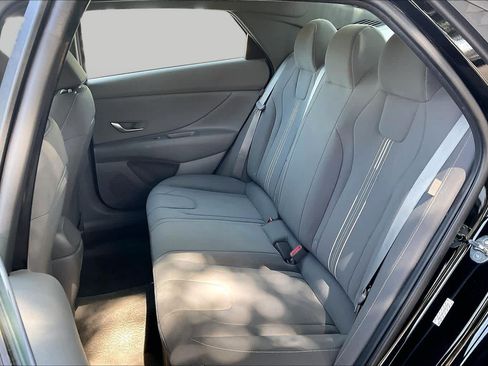 Certified 2024 Hyundai Elantra SEL FWD image 20