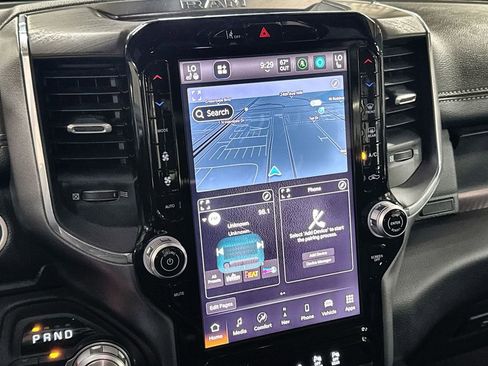 Used 2025 RAM 1500 Laramie image 19