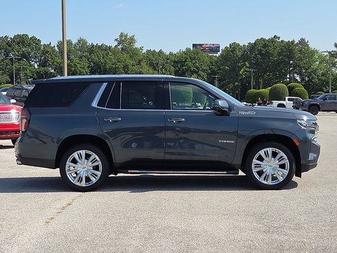 Used 2021 Chevrolet Tahoe High Country AWD/4WD image 6