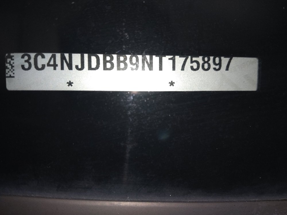 Used 2022 Jeep Compass Latitude w/ Sun and Sound Group AWD/4WD image 33