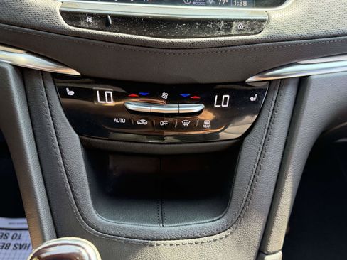 Certified 2024 Cadillac XT5 Luxury AWD/4WD image 21