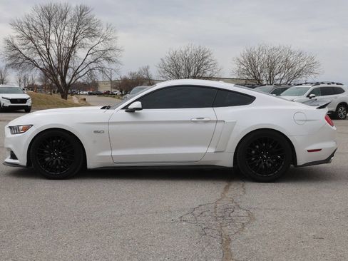 Used 2017 Ford Mustang GT Premium w/ GT Performance Package image 8