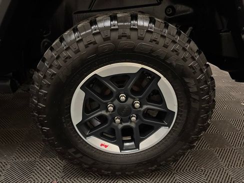 Used 2020 Jeep Wrangler Unlimited Rubicon AWD/4WD image 24