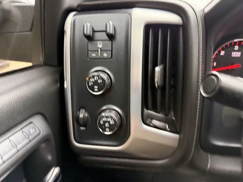 Used 2015 GMC Sierra 1500 SLT w/ SLT Crew Cab Value Package image 12