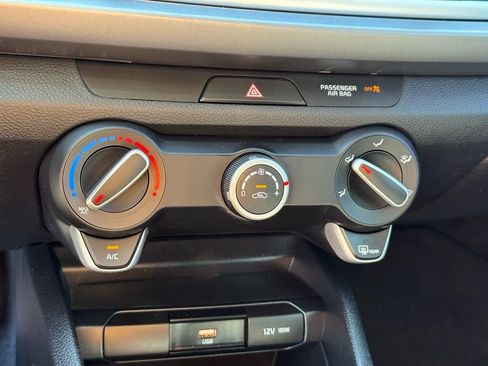 Used 2022 Kia Rio S image 29