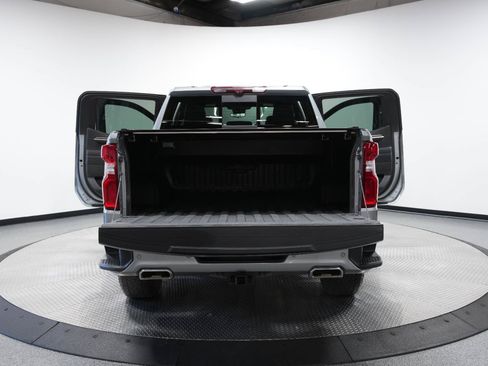 Used 2025 Chevrolet Silverado 1500 High Country w/ Technology Package AWD/4WD image 16