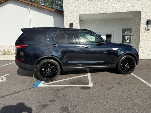 Used 2017 Land Rover Discovery HSE Luxury image 17