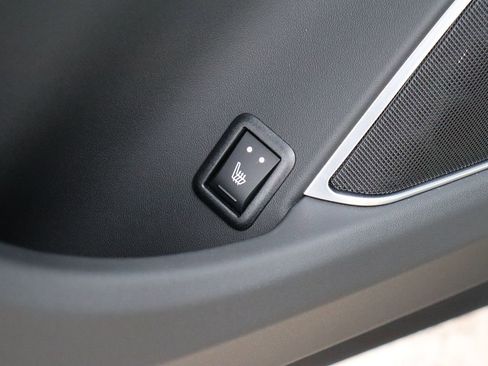 Used 2022 Maserati Levante Modena image 55