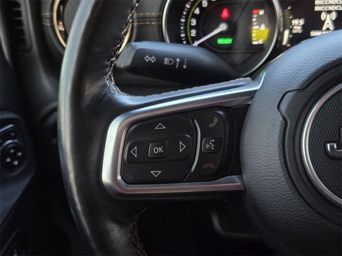 Used 2021 Jeep Wrangler Unlimited Sahara image 25