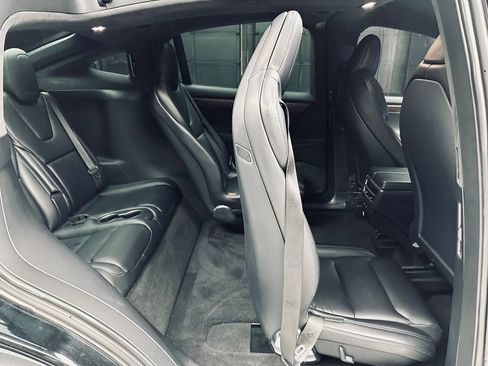 Used 2021 Tesla Model X Long Range AWD/4WD image 21