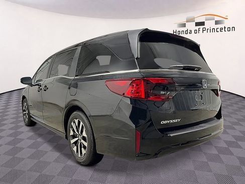New 2026 Honda Odyssey EX-L image 5