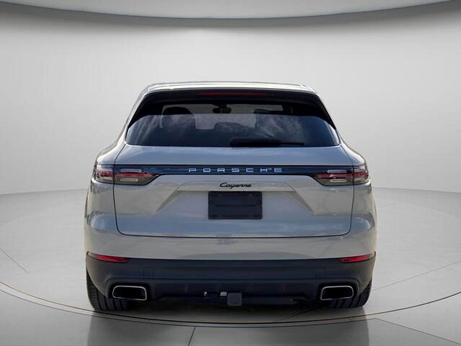Used 2021 Porsche Cayenne AWD/4WD image 5