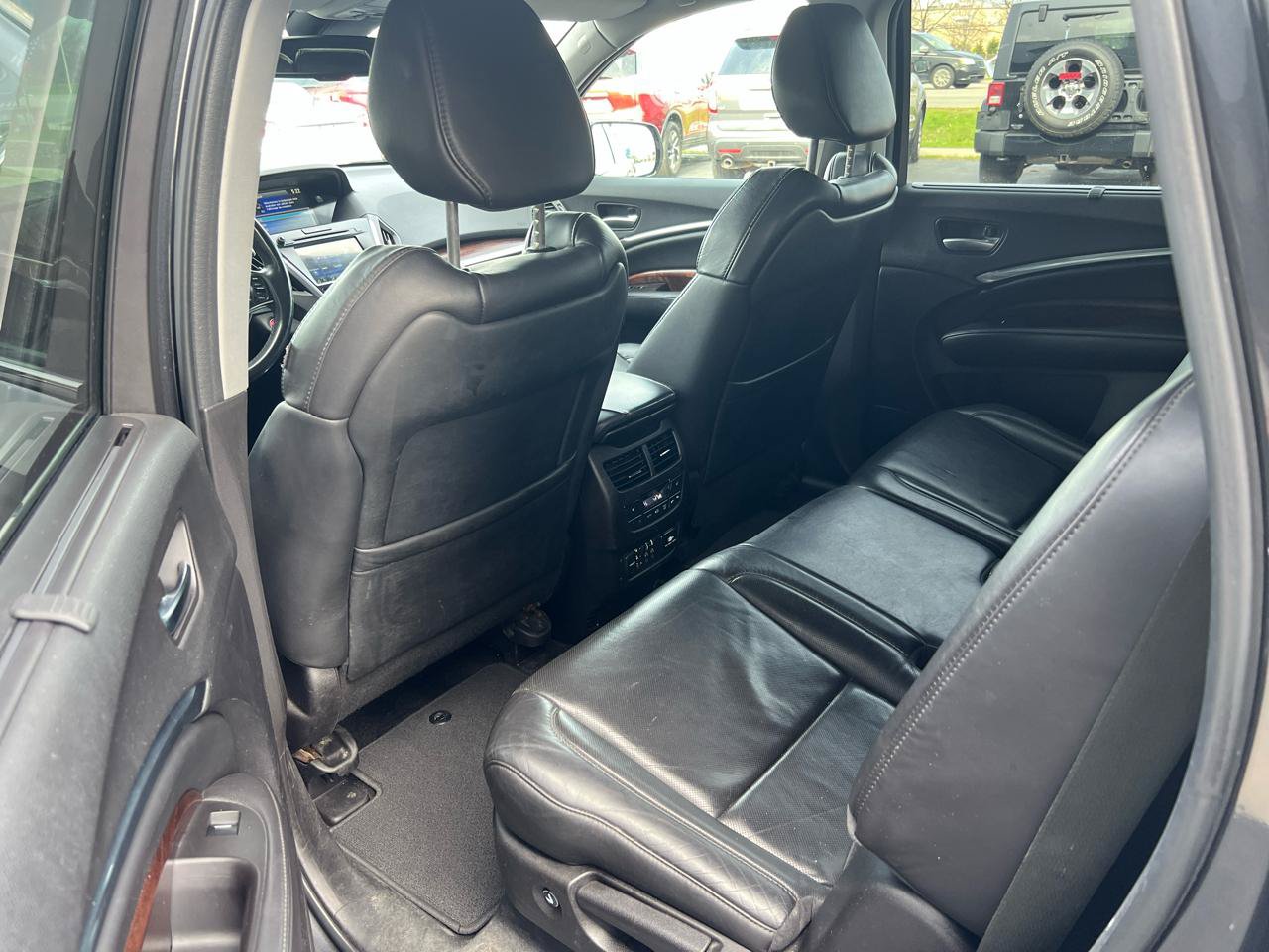 Used 2014 Acura MDX w/ Advance Package AWD/4WD image 16