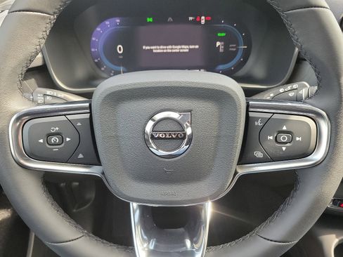 Used 2023 Volvo XC40 Recharge Plus w/ Protection Package Premier image 11