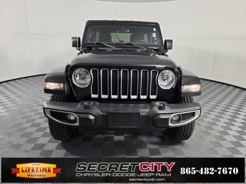 Used 2023 Jeep Wrangler Sahara image 2