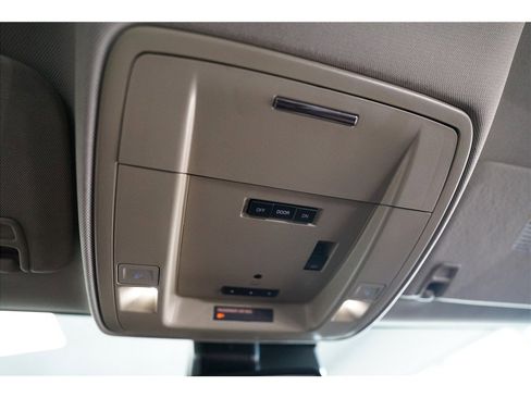 Used 2014 Chevrolet Silverado 1500 High Country w/ High Country Premium Package image 26