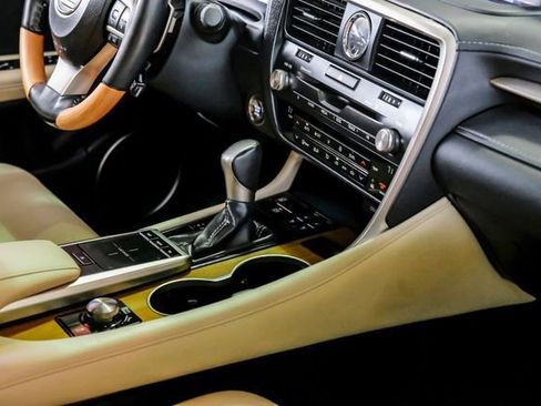 Used 2021 Lexus RX 350 FWD w/ Premium Package image 22