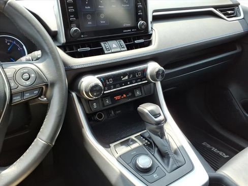 Used 2019 Toyota RAV4 XSE w/ Carpet Mat Package AWD/4WD image 27