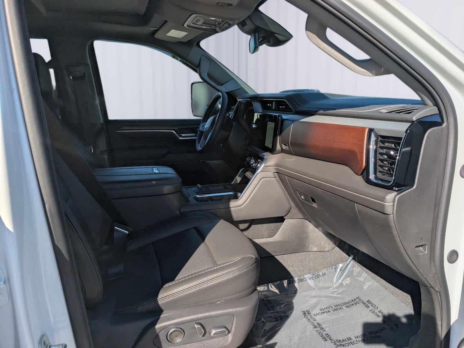 Certified 2026 GMC Sierra 3500 Denali AWD/4WD image 11