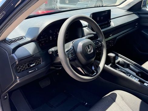 Used 2025 Honda Accord SE image 13
