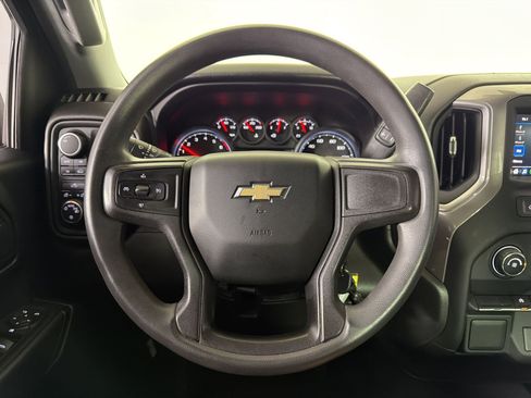 Used 2021 Chevrolet Silverado 1500 Custom AWD/4WD image 9