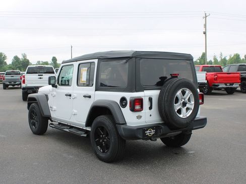Used 2019 Jeep Wrangler Unlimited Sport S AWD/4WD image 7