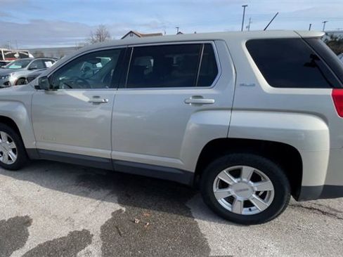 Used 2013 GMC Terrain SLE image 7