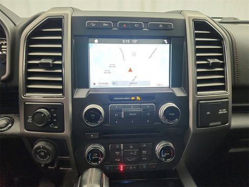 Used 2018 Ford F150 Platinum w/ Technology Package image 19