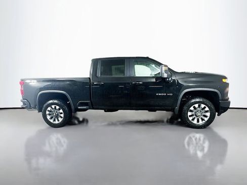 New 2026 Chevrolet Silverado 2500 Custom image 4