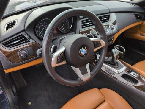 Used 2013 BMW Z4 sDrive35i image 10