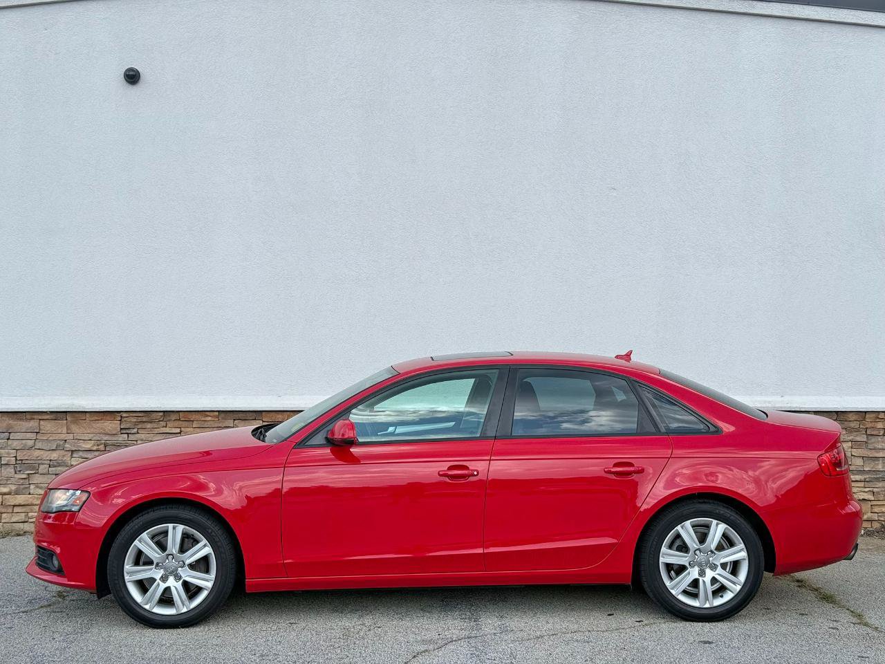 Used 2010 Audi A4 2.0T Premium w/ Bluetooth/Homelink Pkg FWD image 12