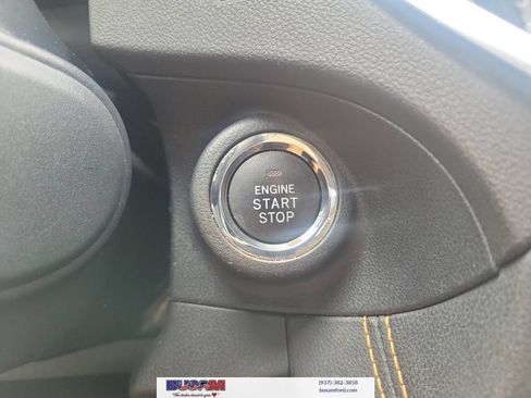 Used 2019 Subaru Crosstrek 2.0i Limited w/ Moonroof Package w/Navigation AWD/4WD image 25