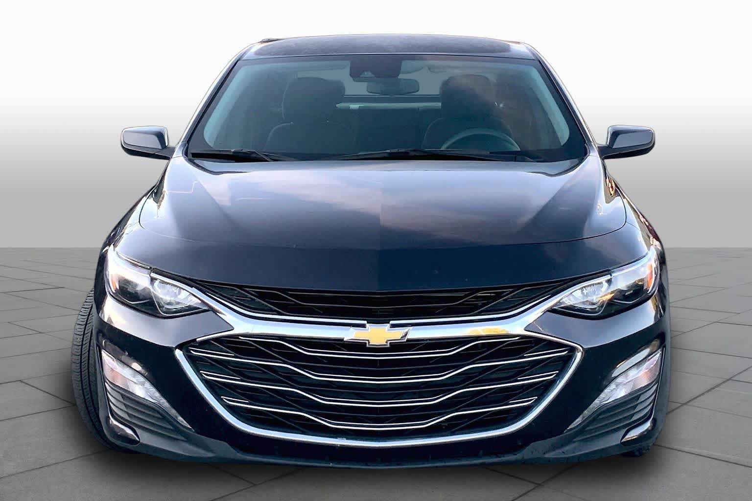 Used 2023 Chevrolet Malibu LT FWD image 4
