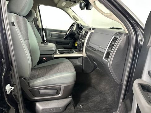 Used 2016 RAM 1500 Big Horn image 34